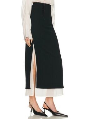 Helsa Layered Skirt in black